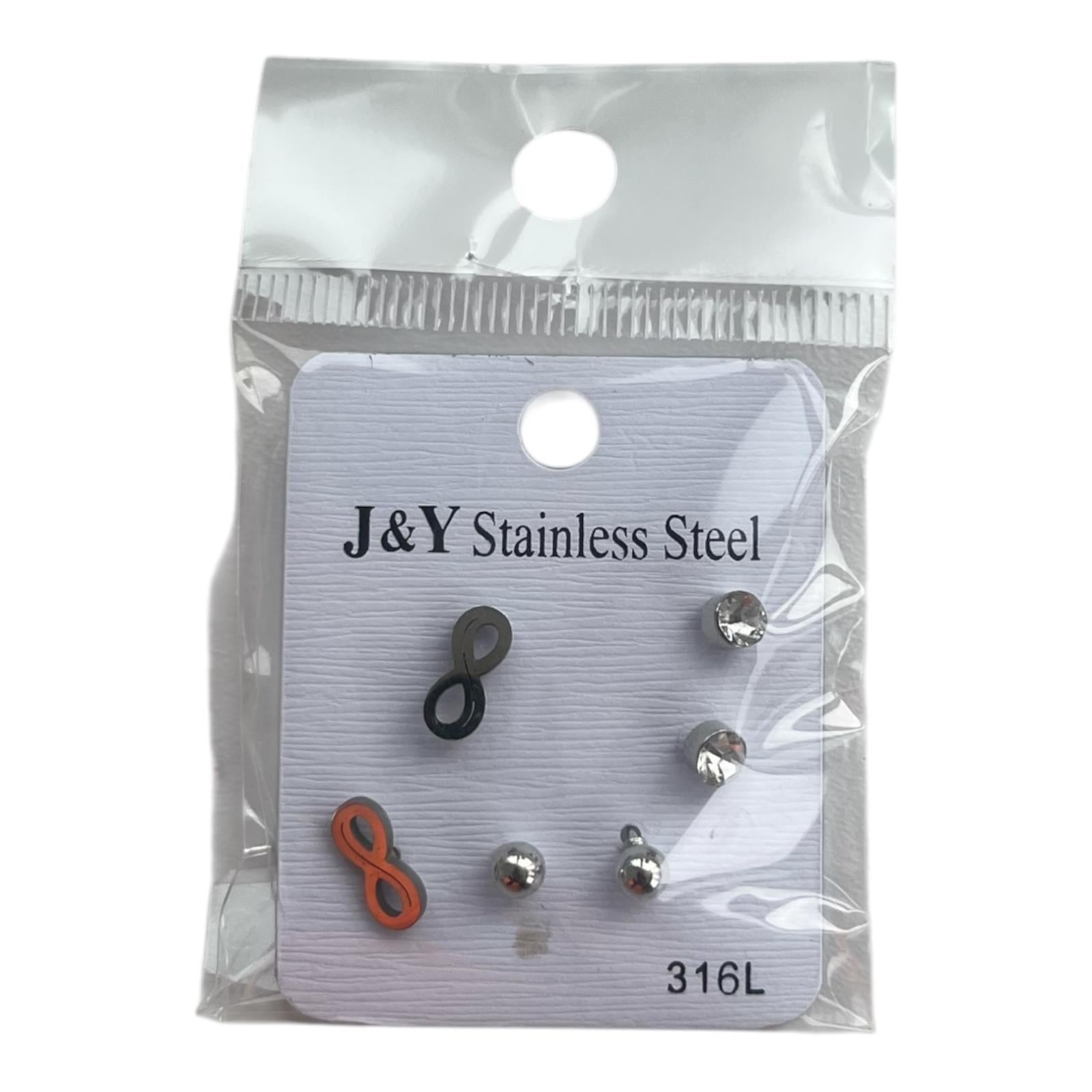 18 Pairs Women’s Mini Heart Butterfly Earrings Set Gold & Silver Mixed Fashion Stud Earrings for Daily Wear Party Gifts