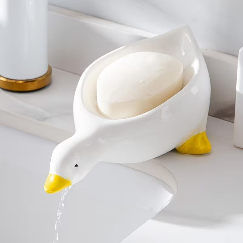Duck Shaped Self Draining Soap Dish Plastic Bathroom Soap Holder with Waterfall Drain